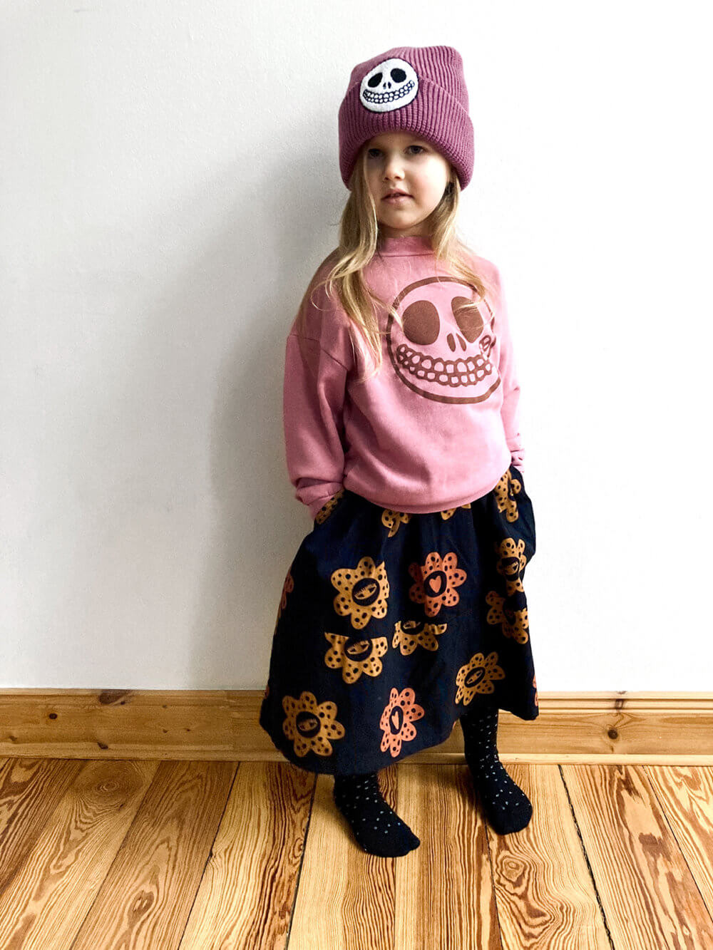 funny skull sweater studio look