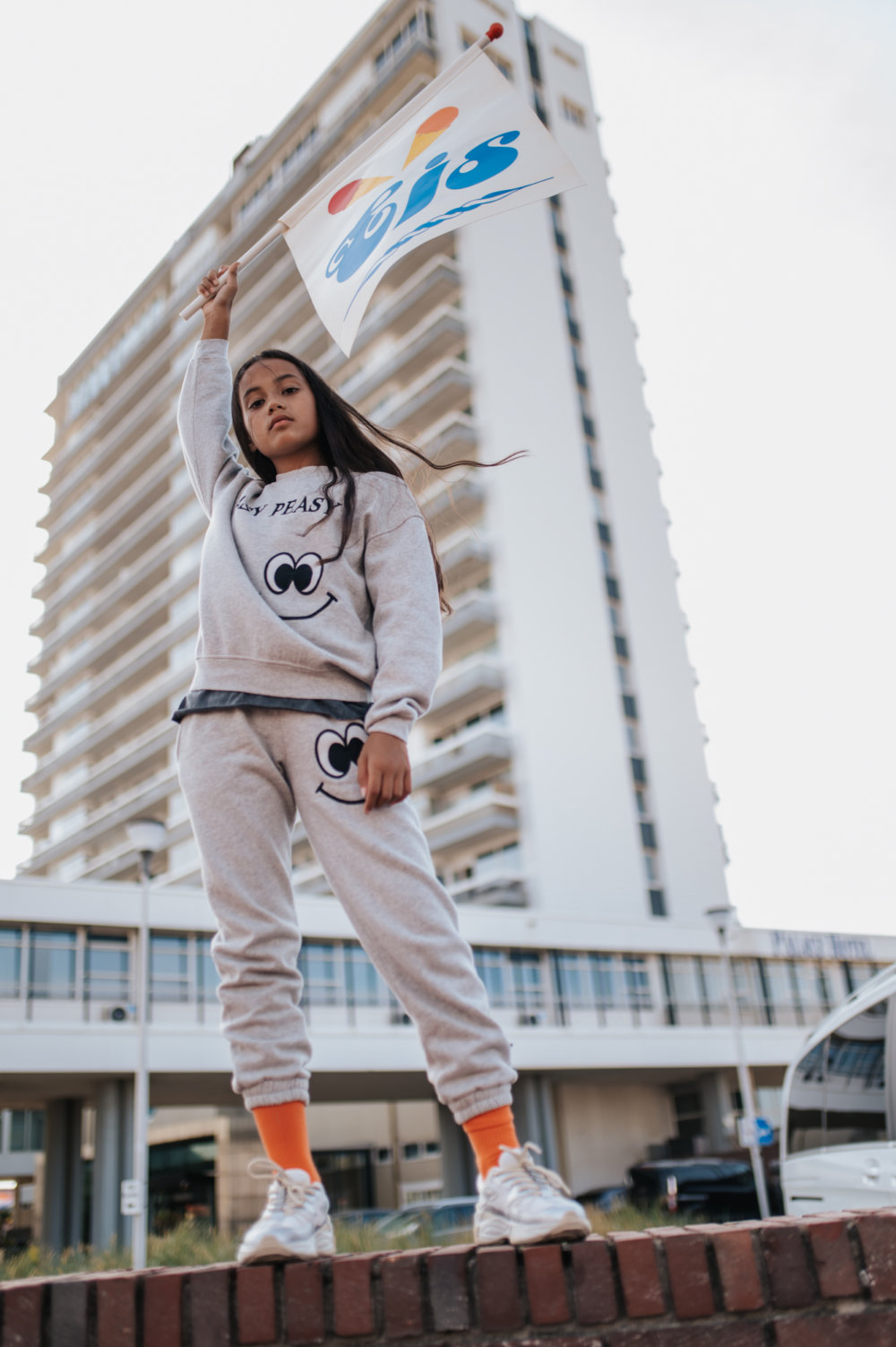 EASY PEASY Sweatshirt