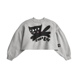 puff sleeve sweater front